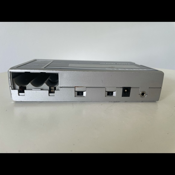 Vintage Audio Mate WALKMAN Cassette player - Picture 5 of 6